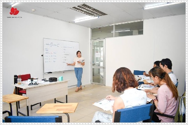 Trung t&acirc;m học tiếng H&agrave;n Phương Nam Education