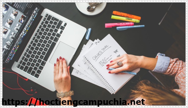 tự học tiếng Ph&aacute;p tại nh&agrave;