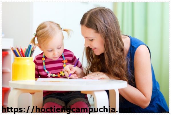 Tr&ocirc;ng trẻ l&agrave; việc l&agrave;m th&ecirc;m khi du học Ph&aacute;p phổ biến