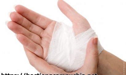 Hướng dẫn cách cầm máu khi bị đứt tay sâu