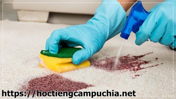 C&aacute;ch vệ sinh thảm s&agrave;n nh&agrave; đ&uacute;ng gi&uacute;p tẩy vết bẩn dễ d&agrave;ng