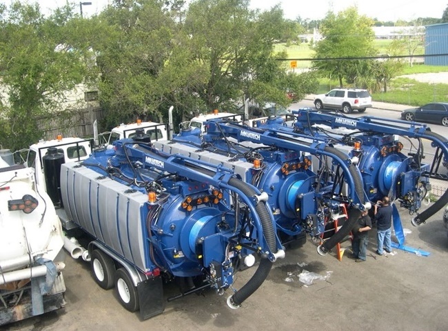 Dịch vụ rút hầm cầu huyện Nhà Bè được khách hàng tin dùng