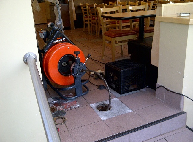 Th&ocirc;ng cống nghẹt quận 1 c&oacute; mức gi&aacute; với nhiều ưu đ&atilde;i hấp dẫn